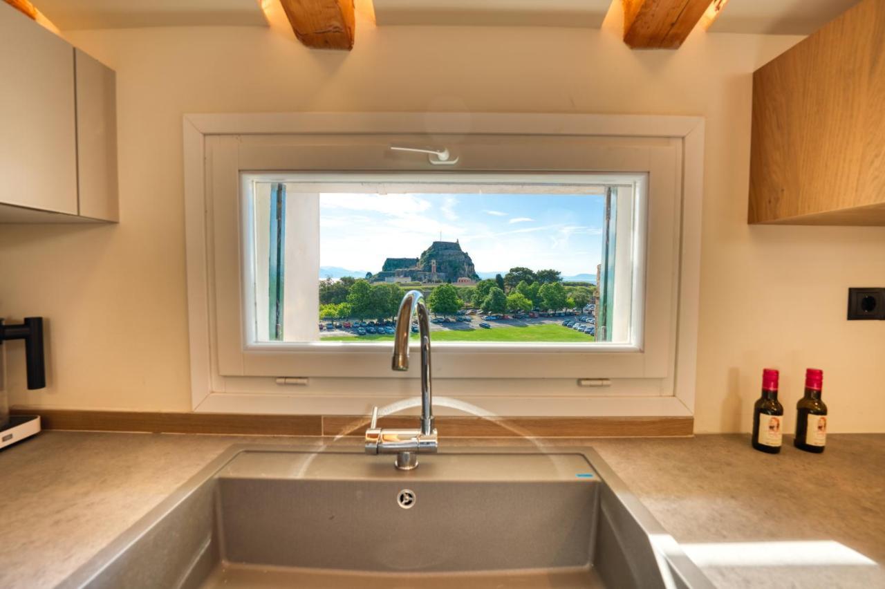 Liston Luxury Penthouse Apartment